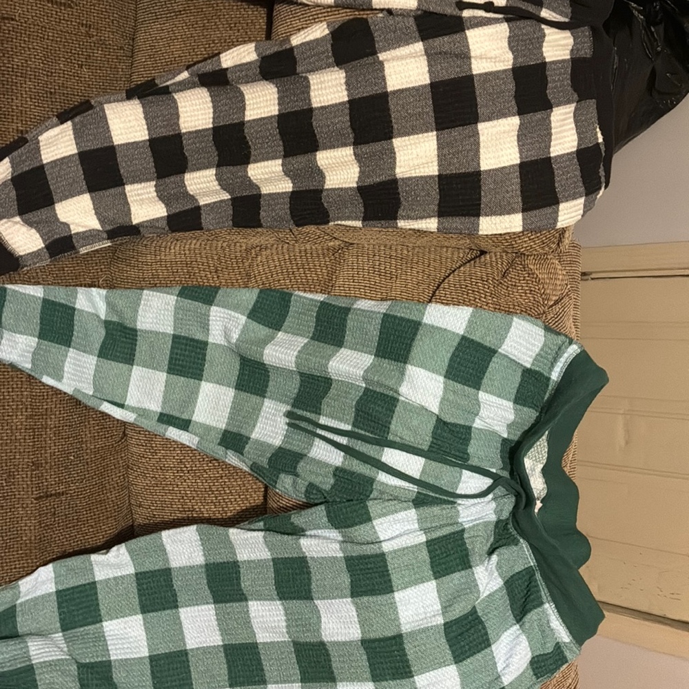 2 pair large  Joyspun Womens Hacci Knit Sleep Pants